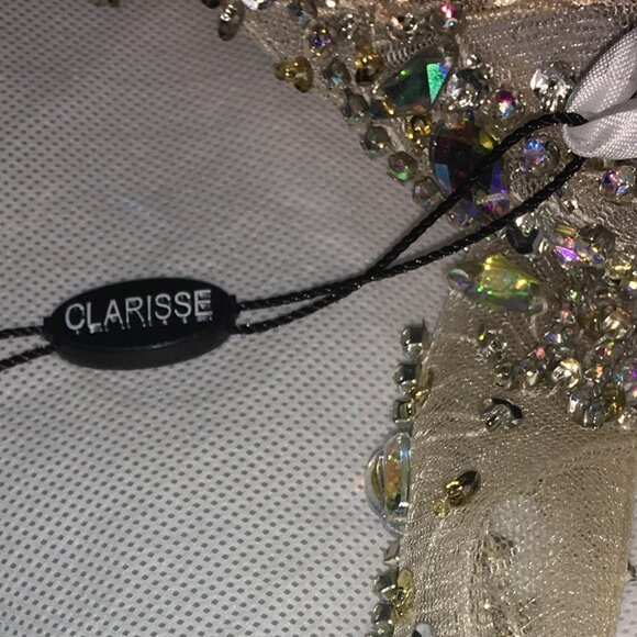 ELEGANT MOTHER OF THE BRIDE - PROM - BRIDESMAID - GOLDEN EMBELISHED GOWN - Picture 6 of 6